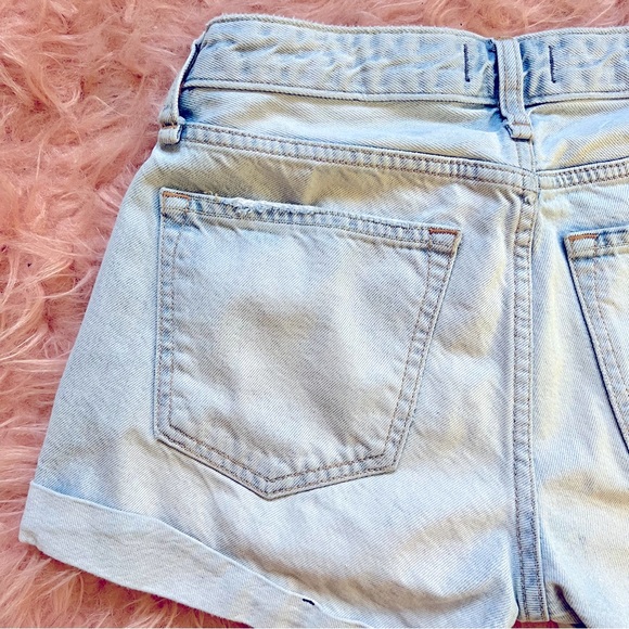 Abercrombie & Fitch Ames Low Rise Boyfriend Jean Shorts Ripped Distressed 24/00 - Picture 6 of 6